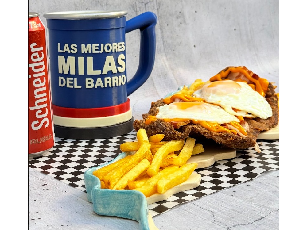 Milanesa de Ternera con Cheddar, Panceta y Huevo Frito