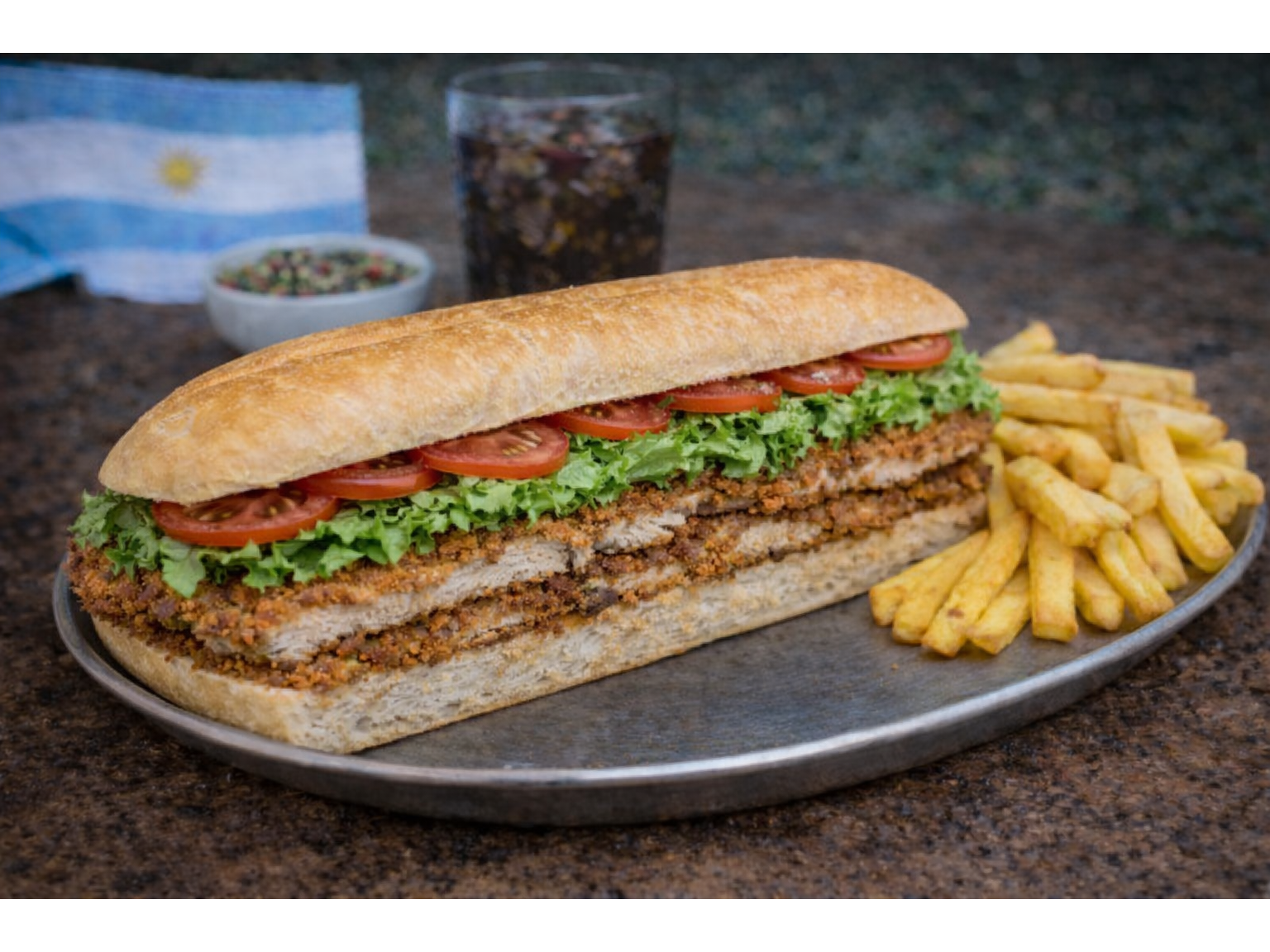 Suprema de Pollo con Lechuga y Tomate