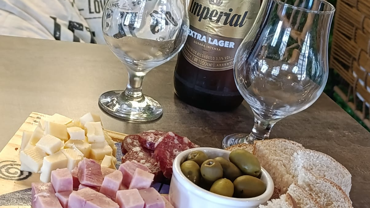 PROMO Picadita + Chops/Cerveza lt