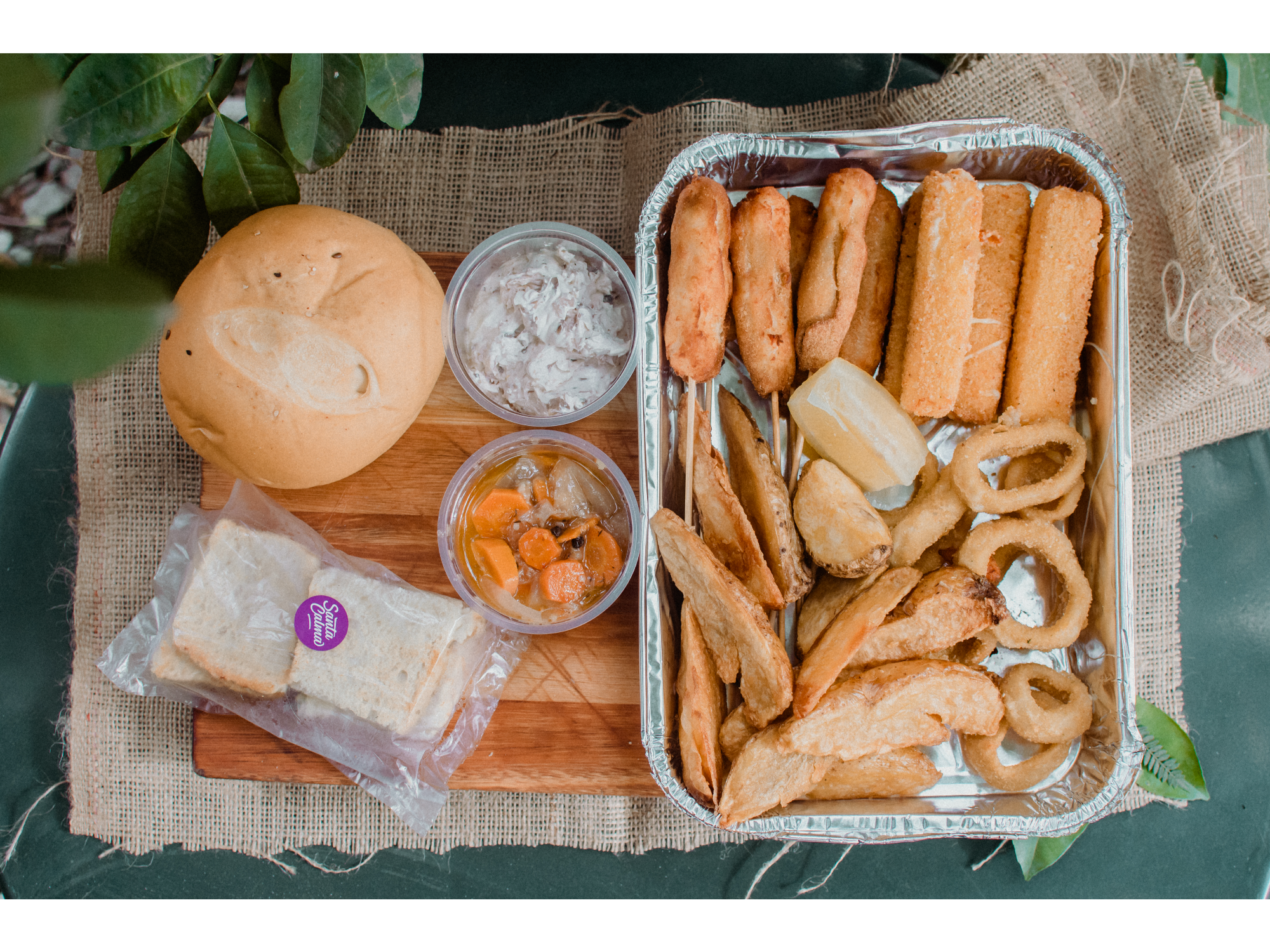 Tabla frutos + 2 coronas monjitas