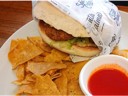 Sandwich falafel + bebida