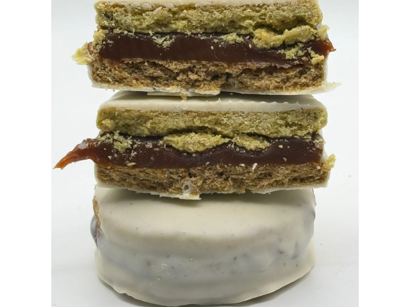alfajor chocolate blanco con dulce de leche Vento