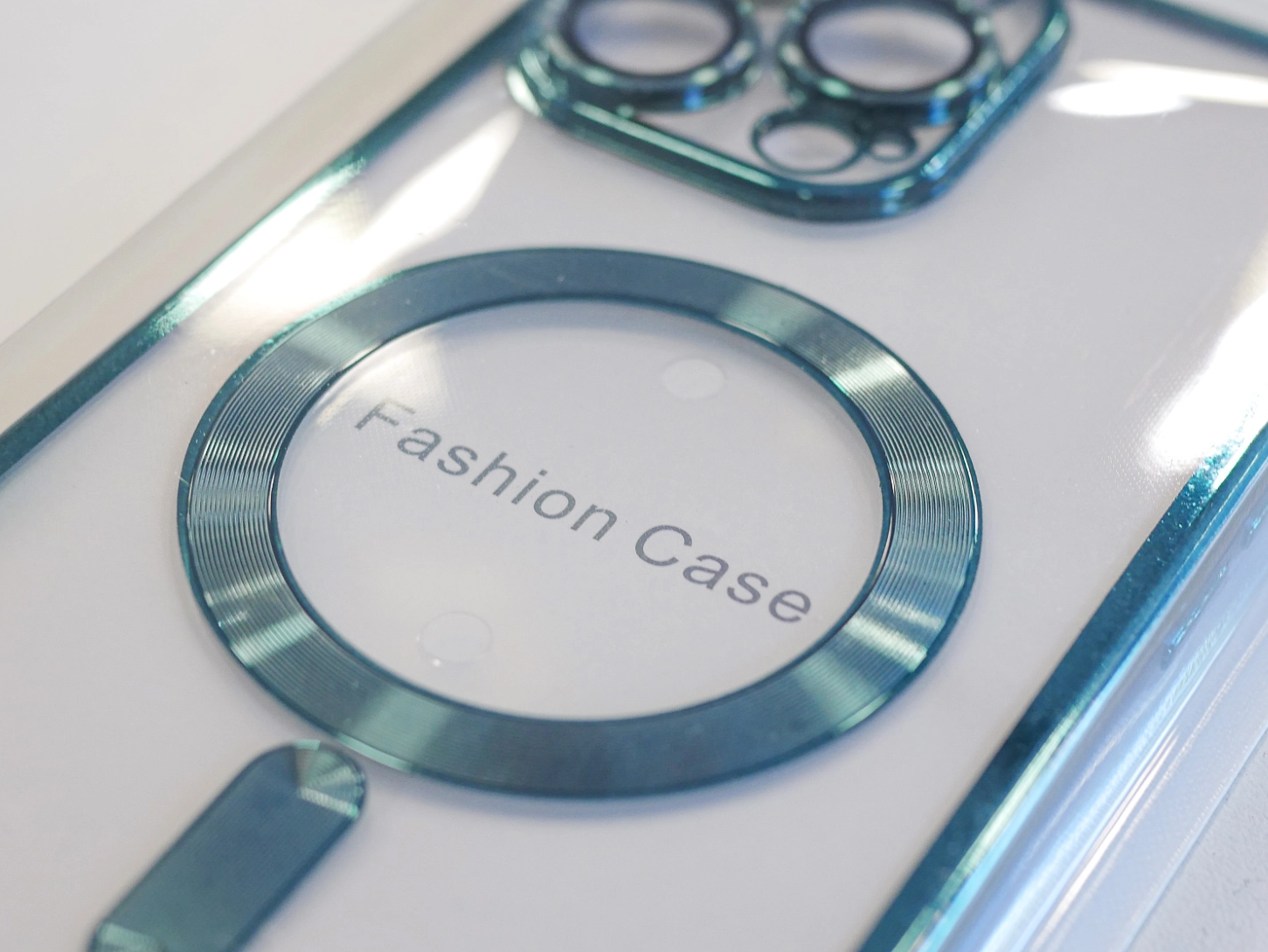 FUNDA MAGNETIC IPHONE