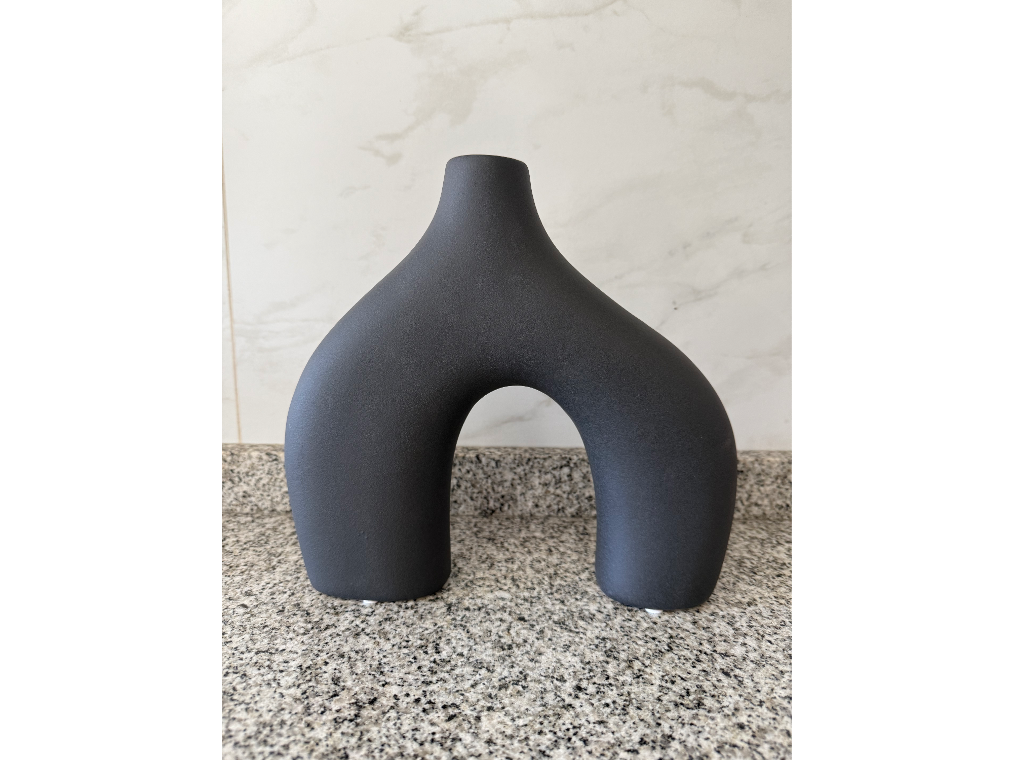 Adorno florero Negro