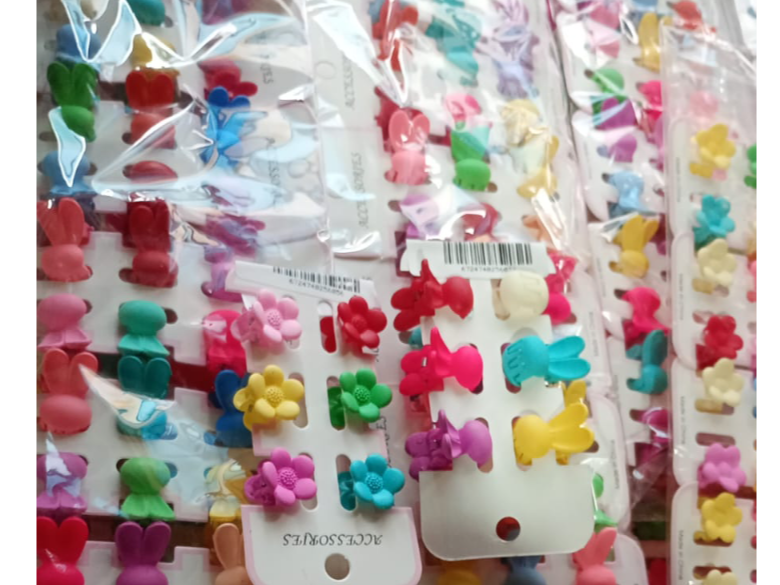 Broches chicos x 6 uds