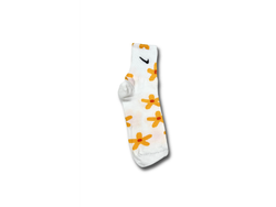 Nike blanca con flores amarillas