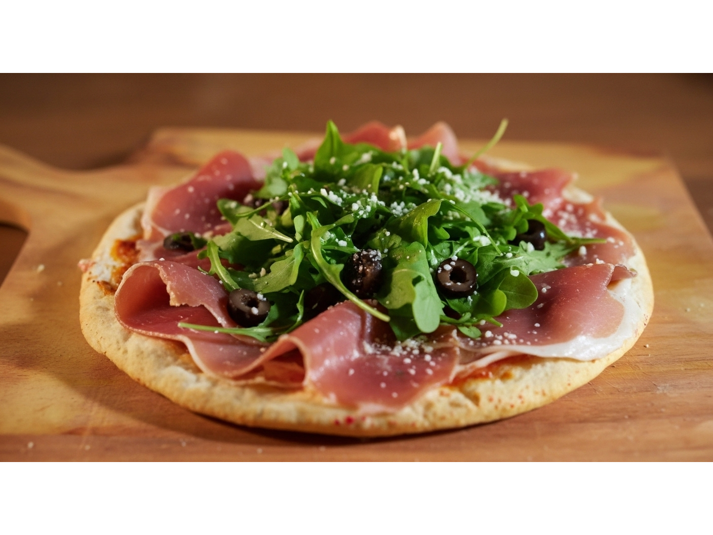 Pizza de mozza con rucula - crudo + parmesano chica - 4 porciones