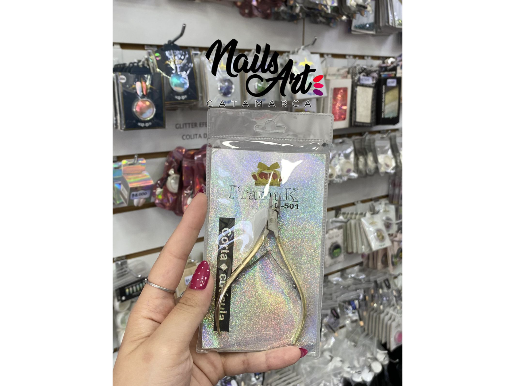 Cortacuticulas charm limit