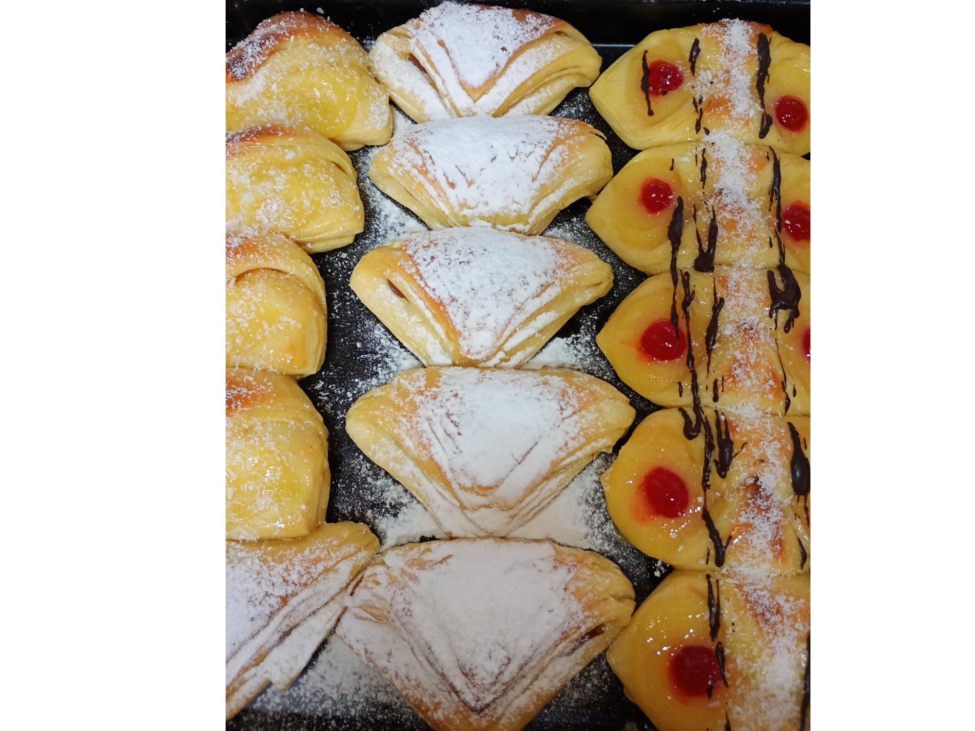 Facturas de Canela y Limon Pasteleria y Panaderia artesanal.