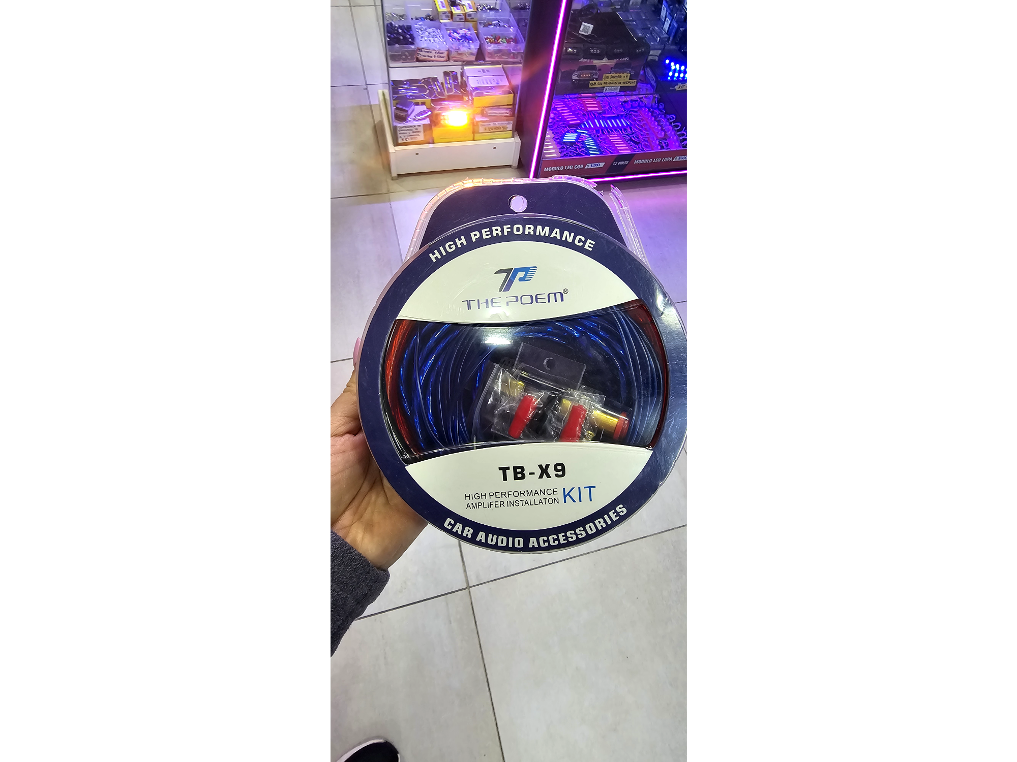 Kit de instalación de audio para vehículo.