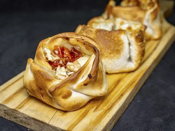 RC - Empanada Roquefort y Cherry