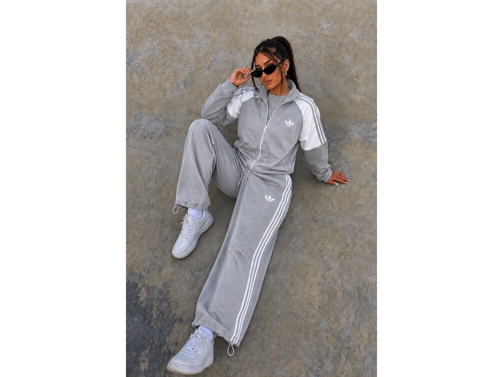 Adidas Gris Claro