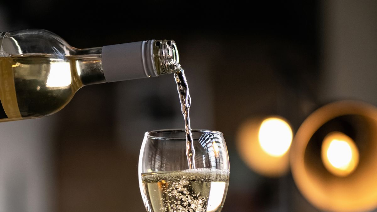 VINOS BLANCOS Y ROSADOS