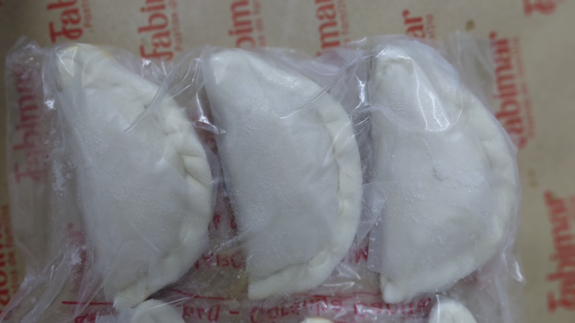 EMPANADAS CRUDAS FREEZADAS x3
