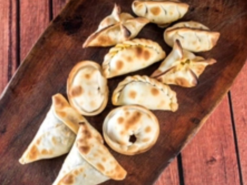 Jamón y queso, árabes o criollas saladas por media docena