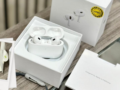 AIRPODS 2 PRO TIPO C AAA
