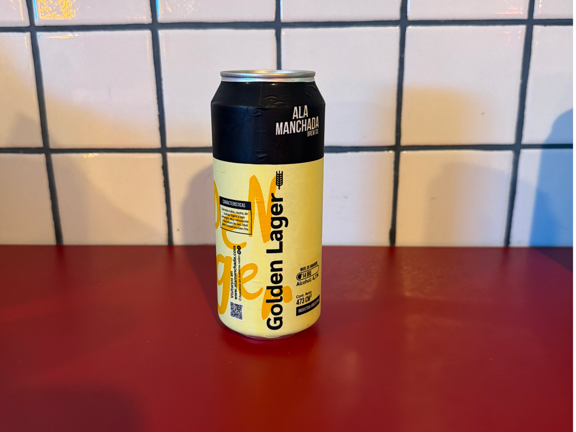 GOLDEN ALA MANCHADA