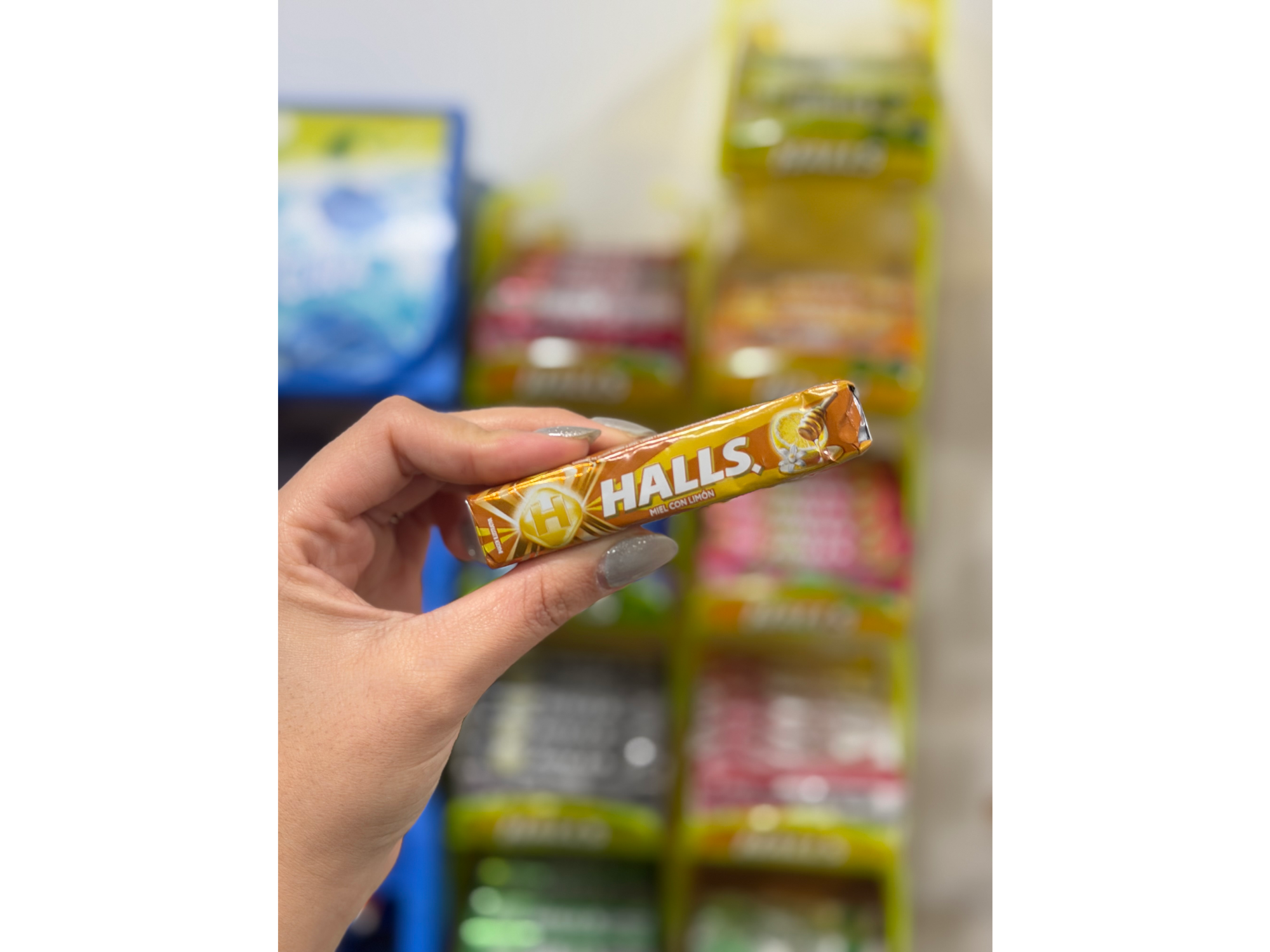 Halls miel con limón