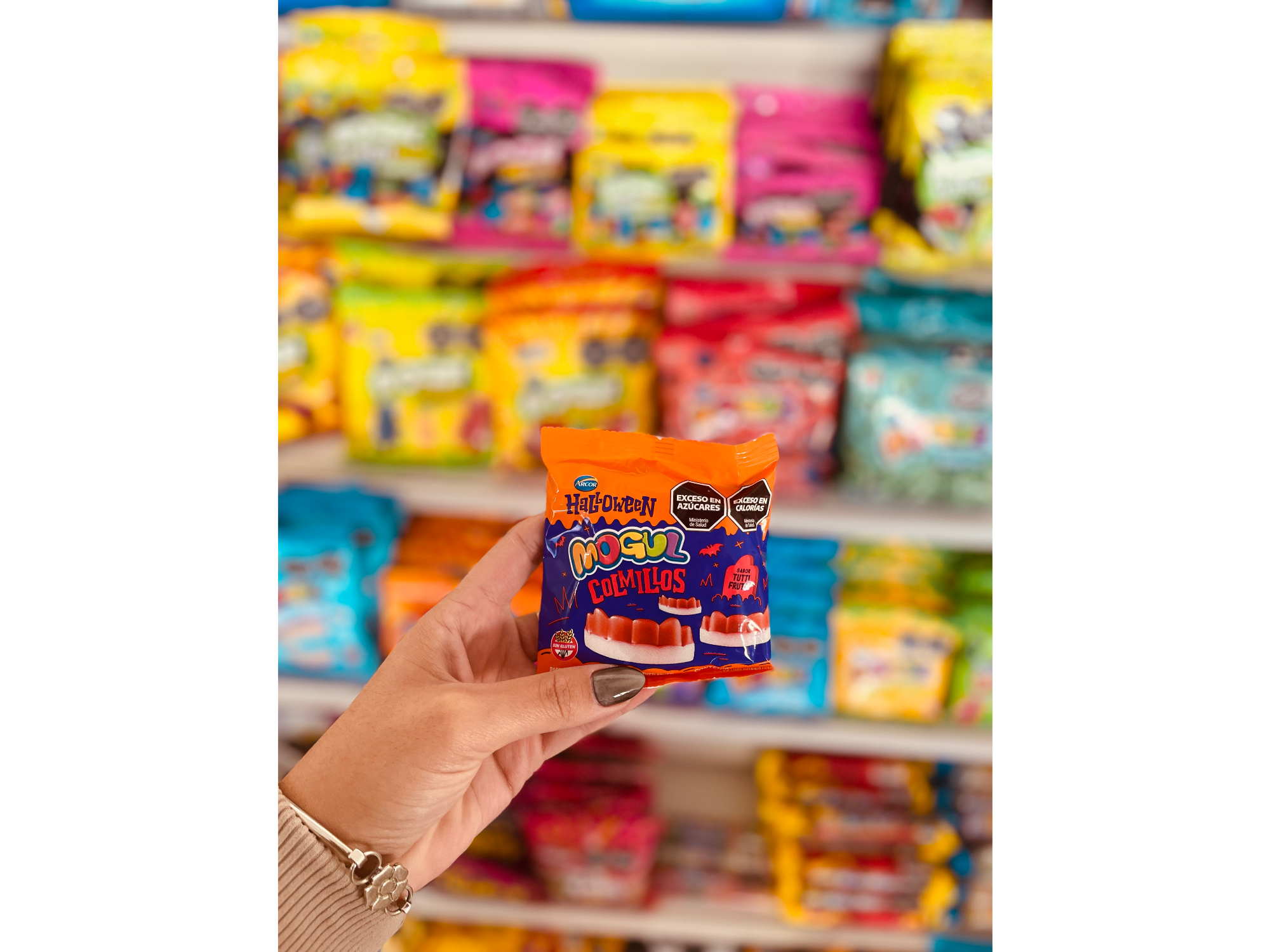 Mogul colmillos 30gr