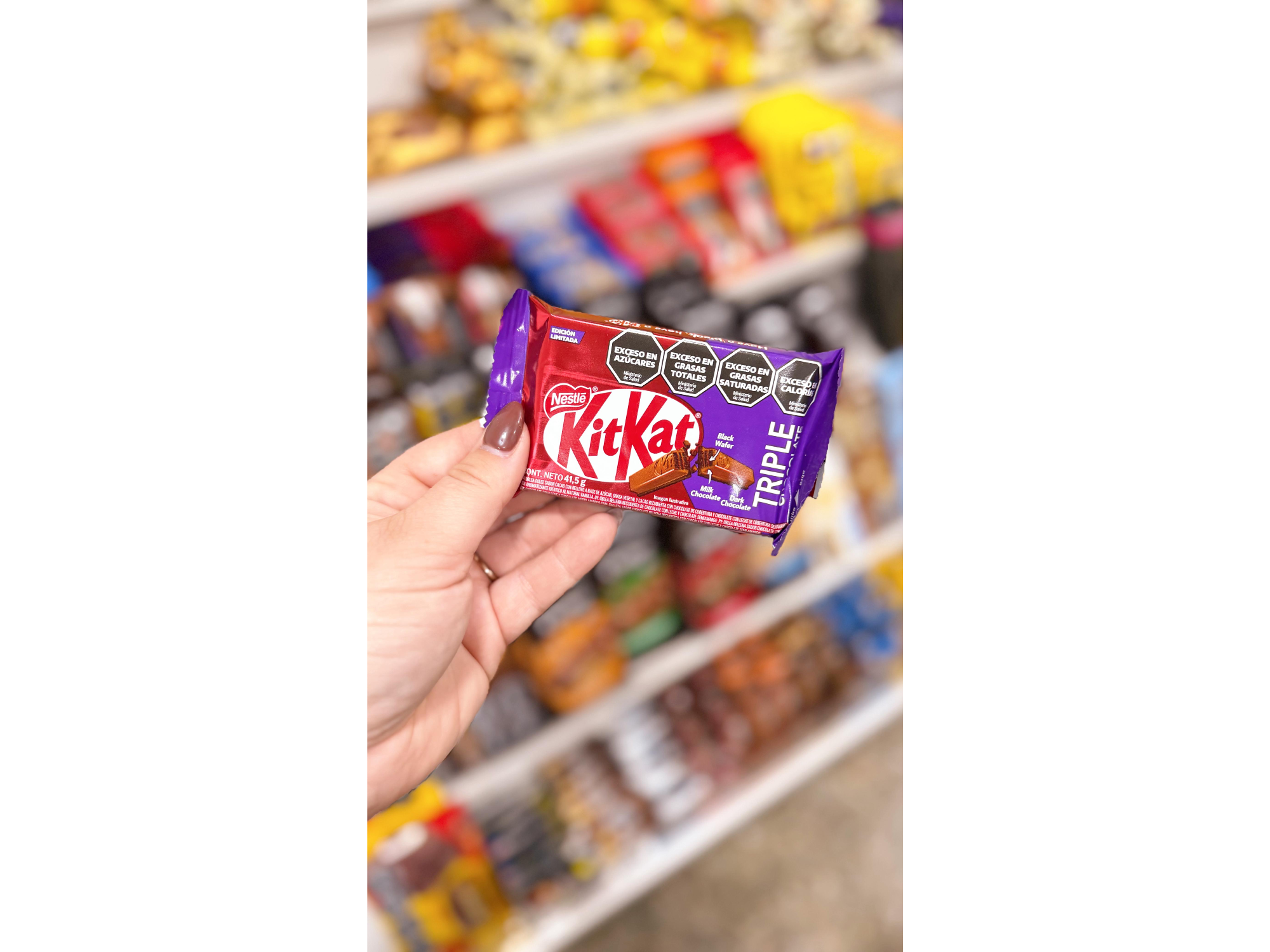 Kit kat triple chocolate