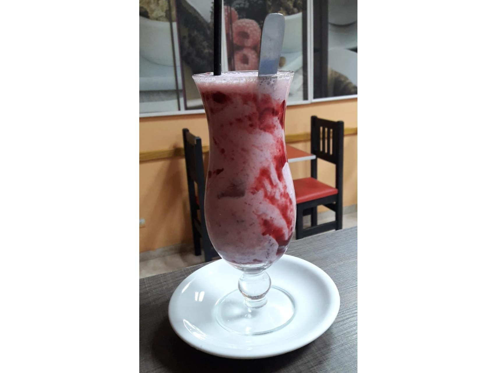 licuado para llevar (con fruta /frutilla)