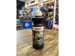 Cut and finish Sonax 250ml