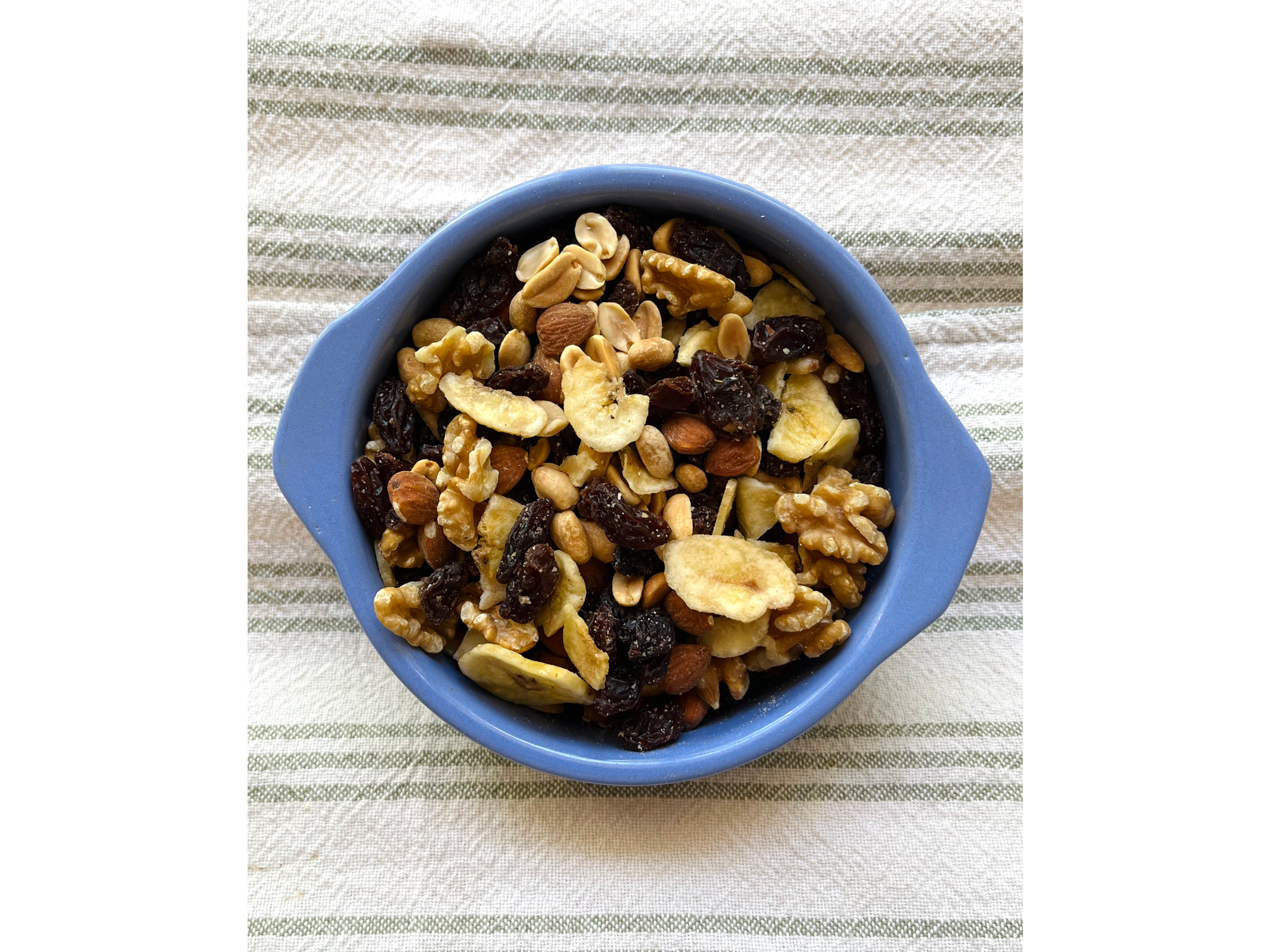 Mix Tropical (nueces, almendras, banana, maní y pasas de uva)