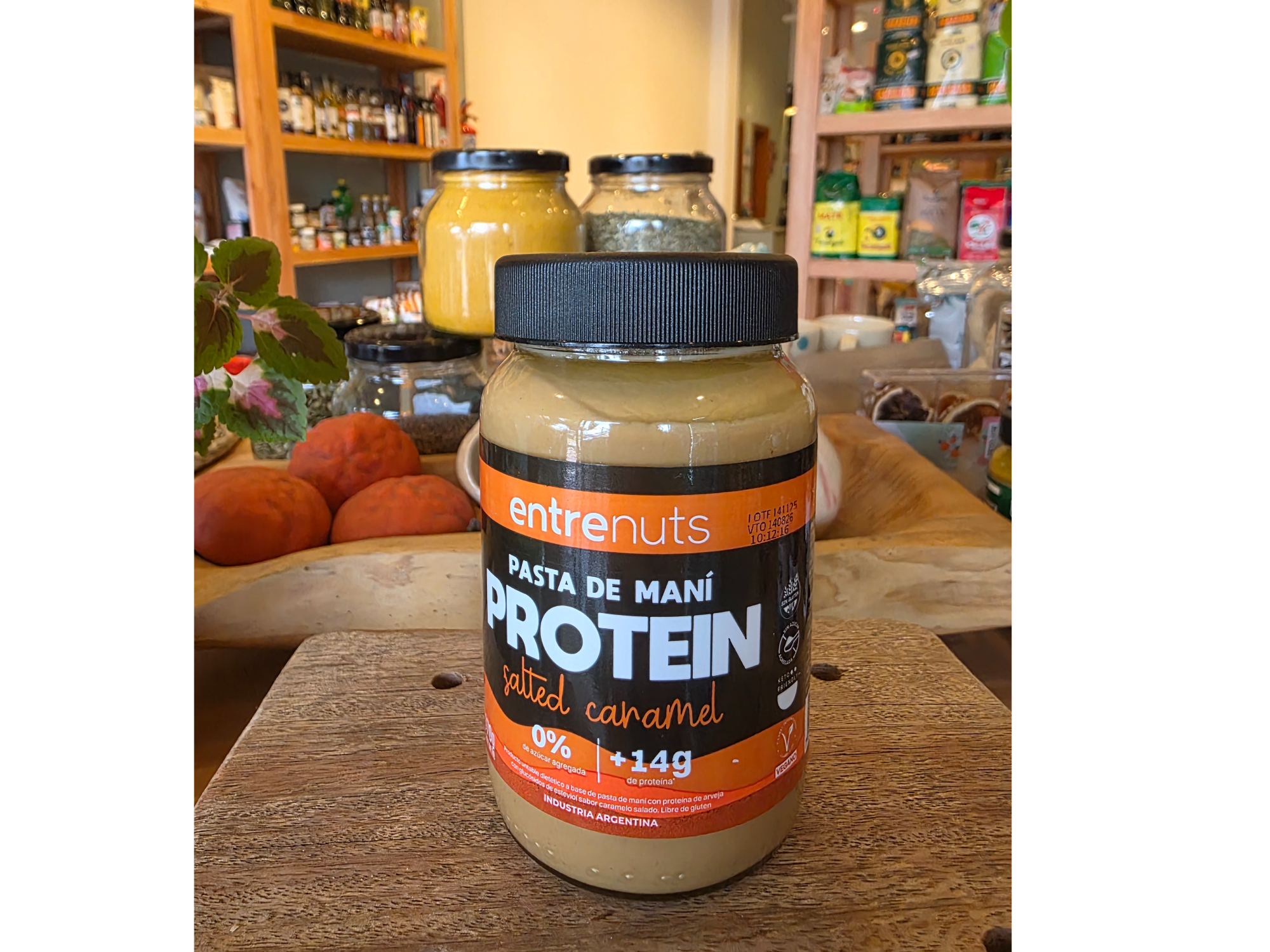 Pasta de mani Entrenuts , salted caramel