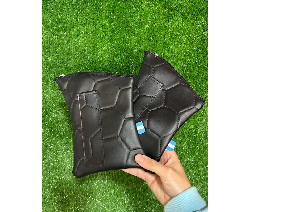 PORTA YERBA CUERO PELOTA + PORTA BOMBILLA
