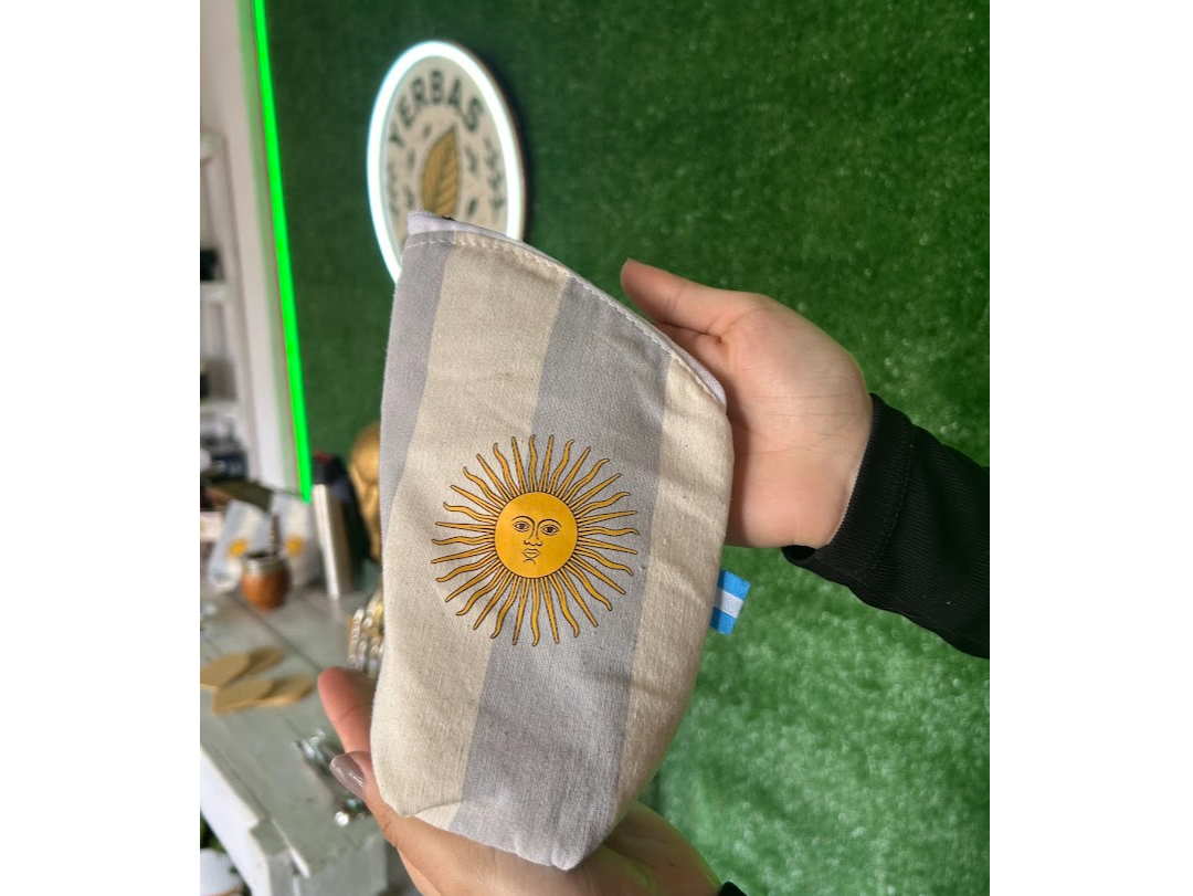PORTA YERBA GRABADO