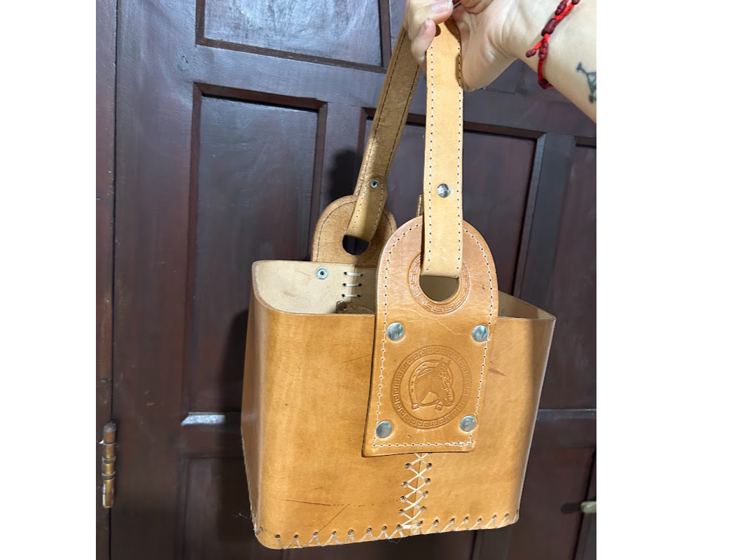 CANASTA 100% CUERO COLOR SUELA PREMIUM