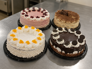 Torta Repostería Entera de Trevi Gelato BV y San Martin