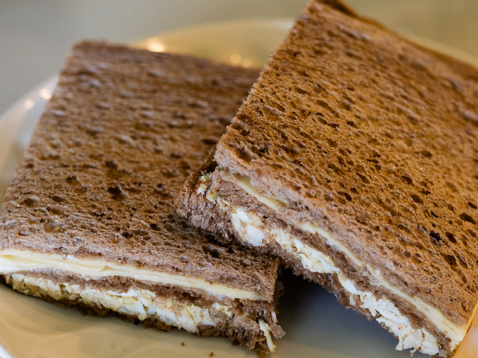Miga de  Pastrón y Huevo