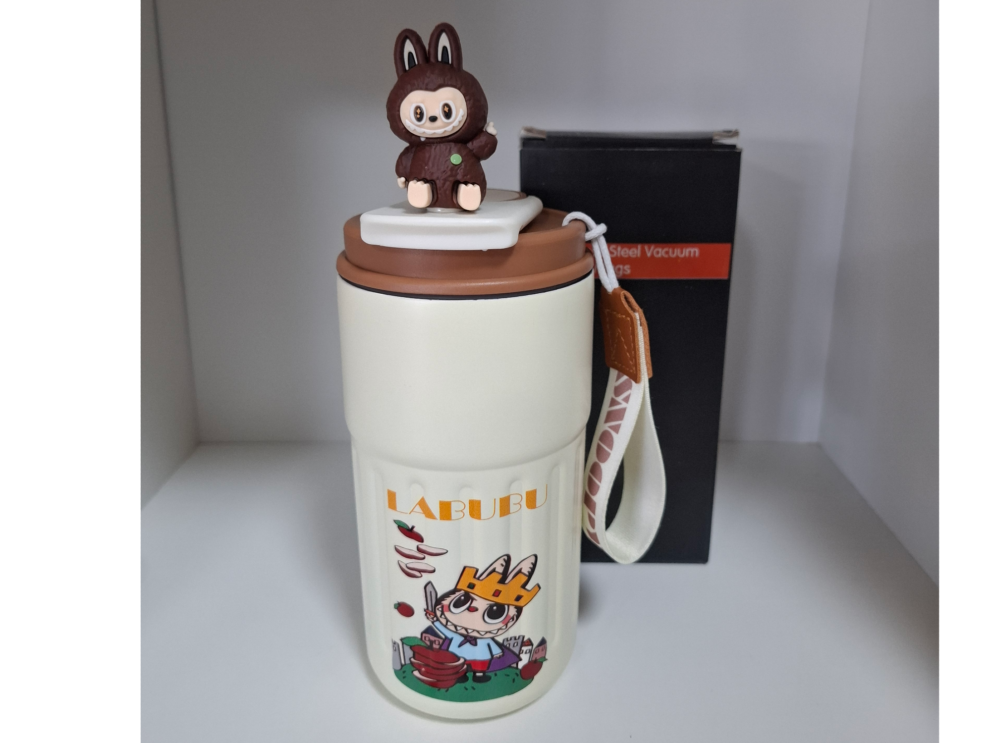 Vaso cafetero Labubu