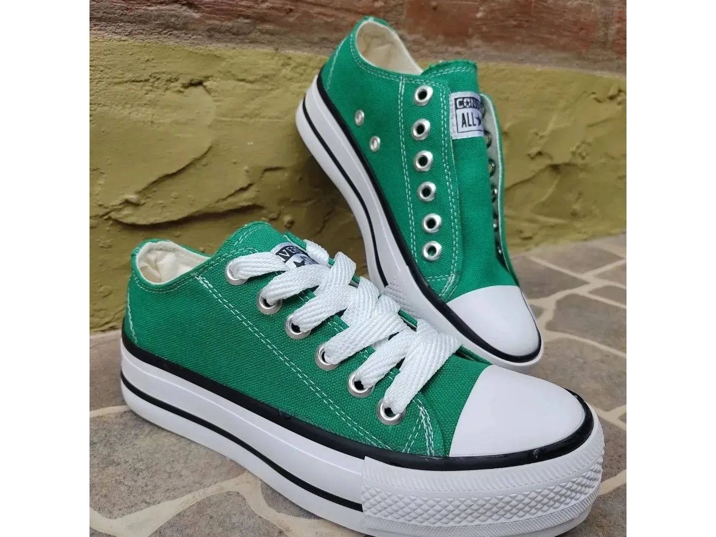 Zapatillas plataforma verde Benetton