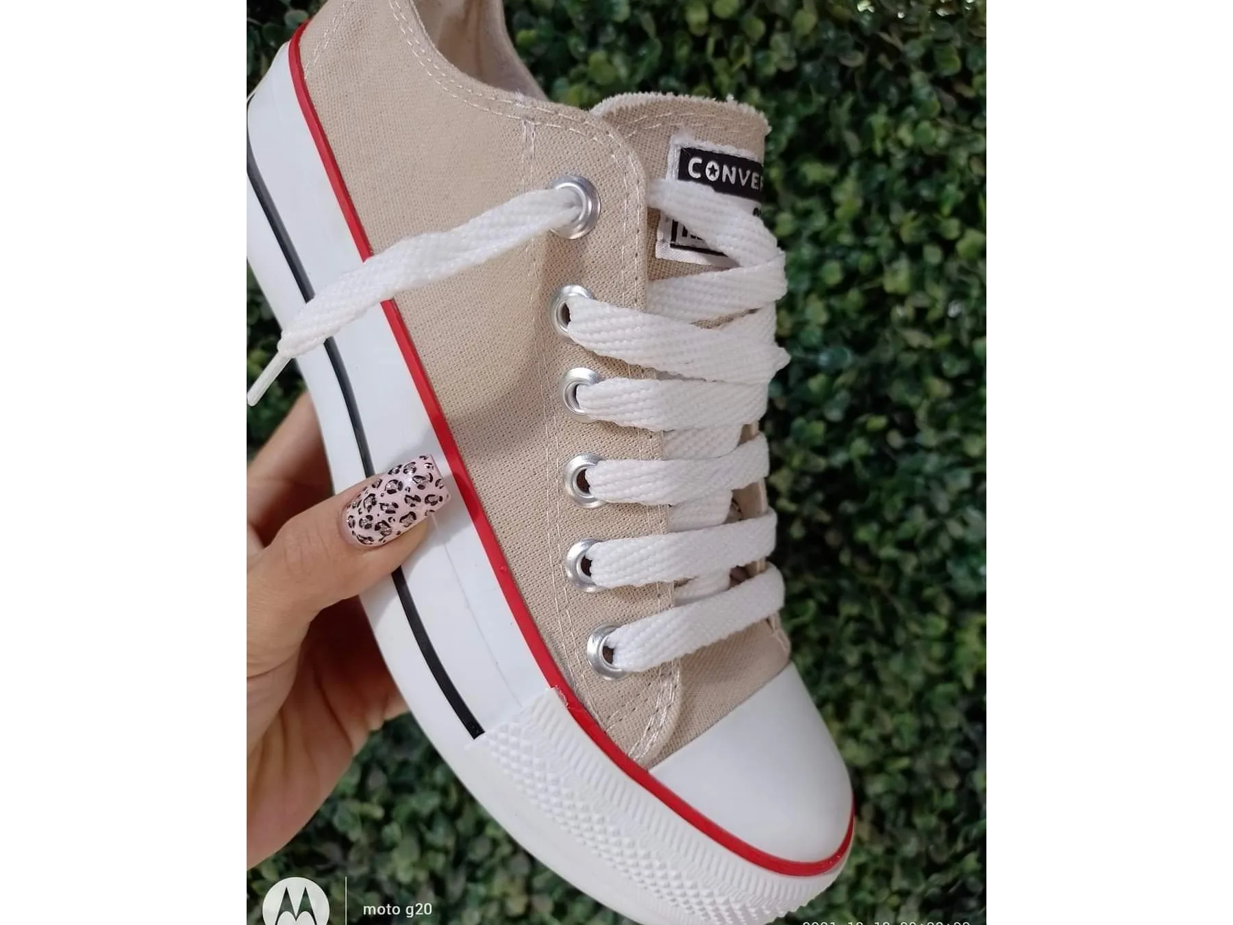 Zapatillas clásicas beige