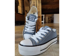 Zapatillas plataforma gris