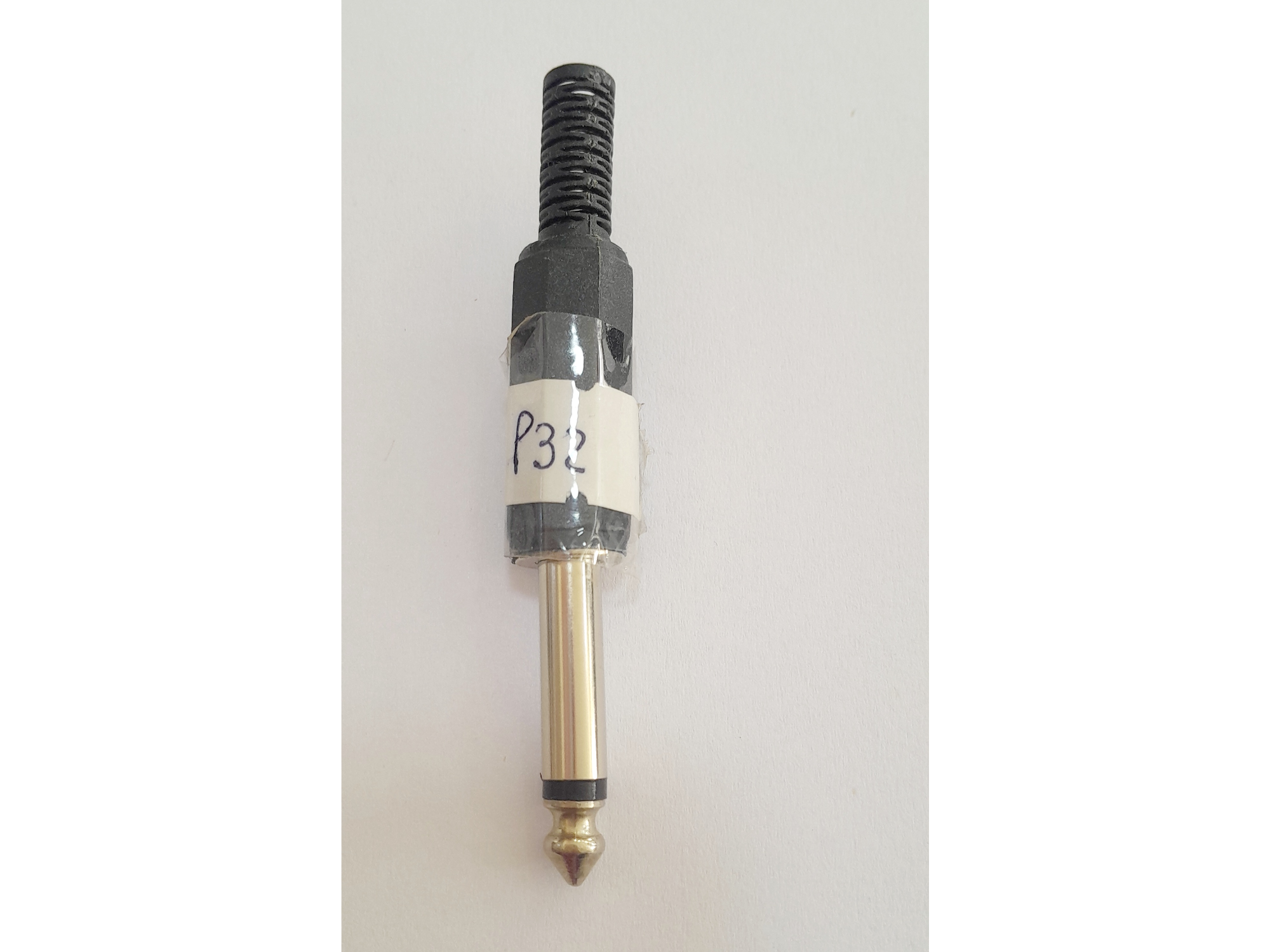 Plug 6 P32