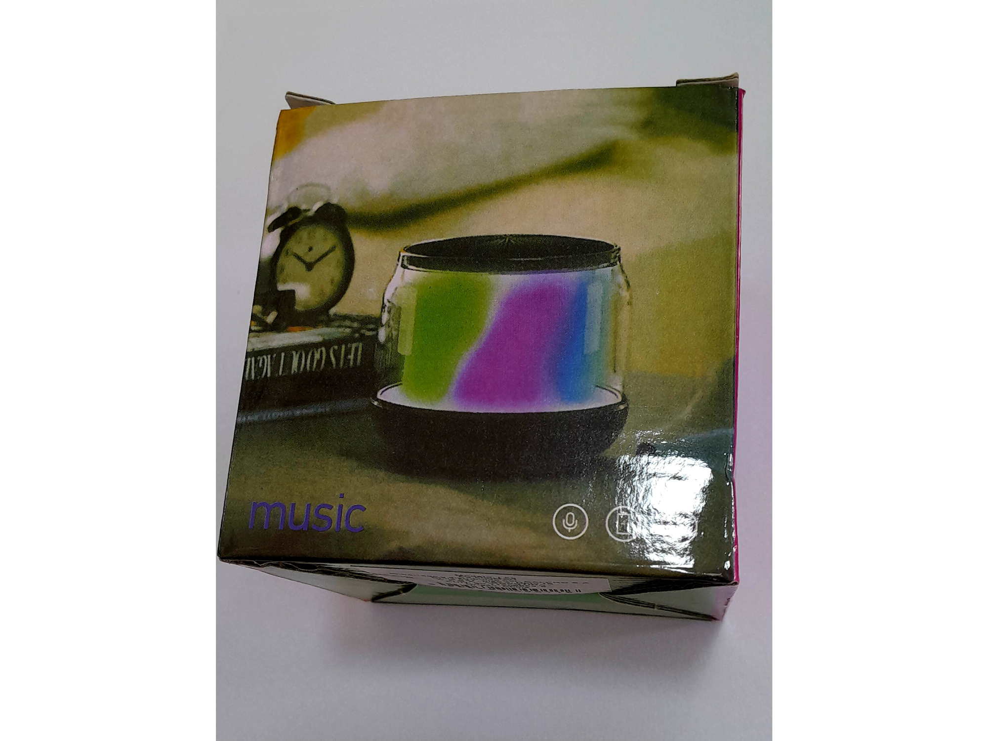 Parlante bluetooth RGB PLUG 3,5