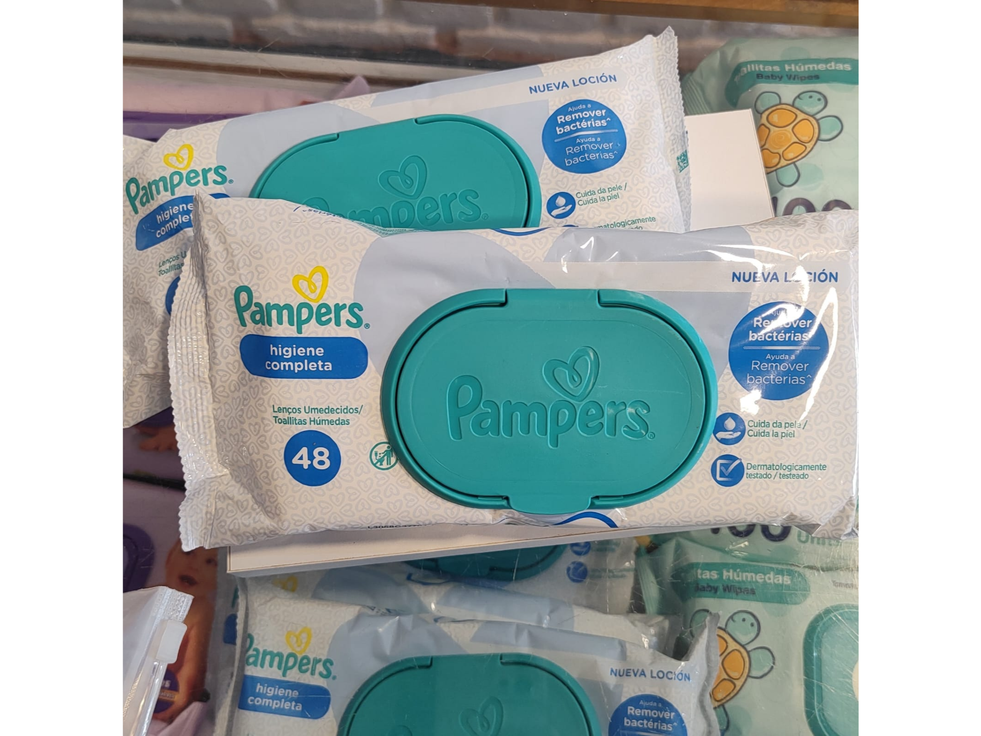 Toalla hum. Pampers 48unid