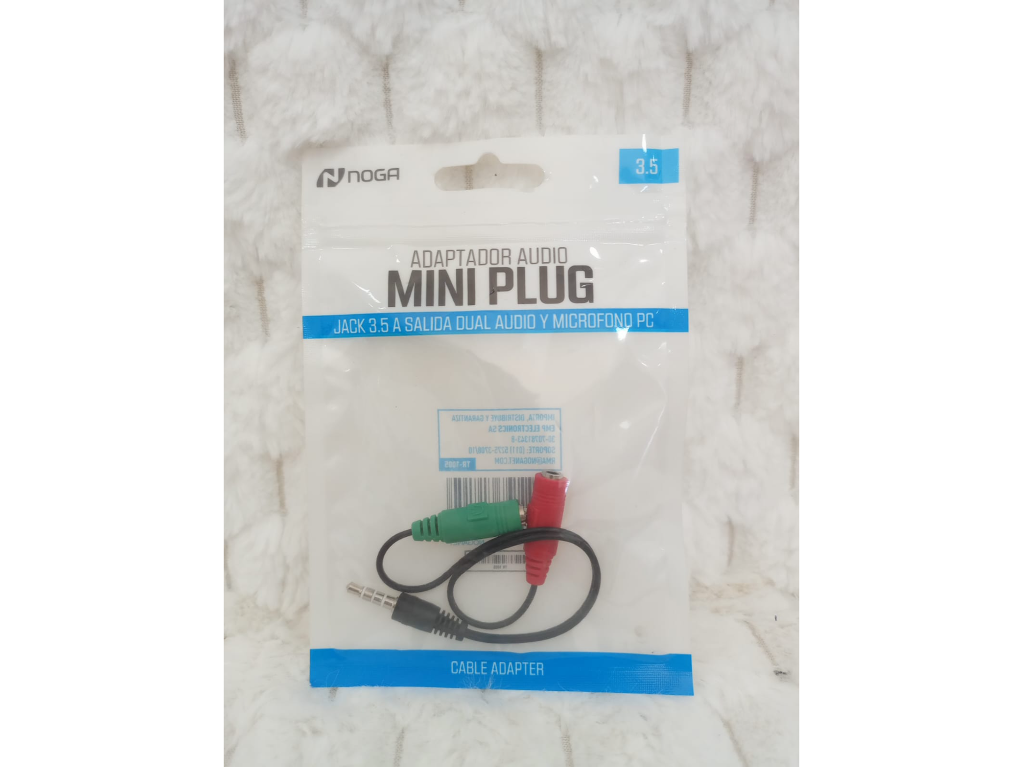 Adaptador audio mini plug Jack 3.5 salida dual audio y micrófono pc