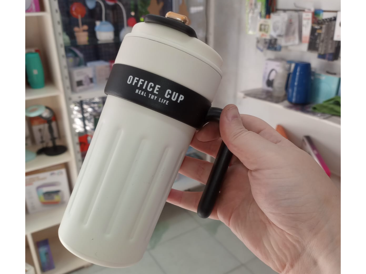 Vaso Térmico De Acero Inoxidable 650ml Con Tapa Y Manija