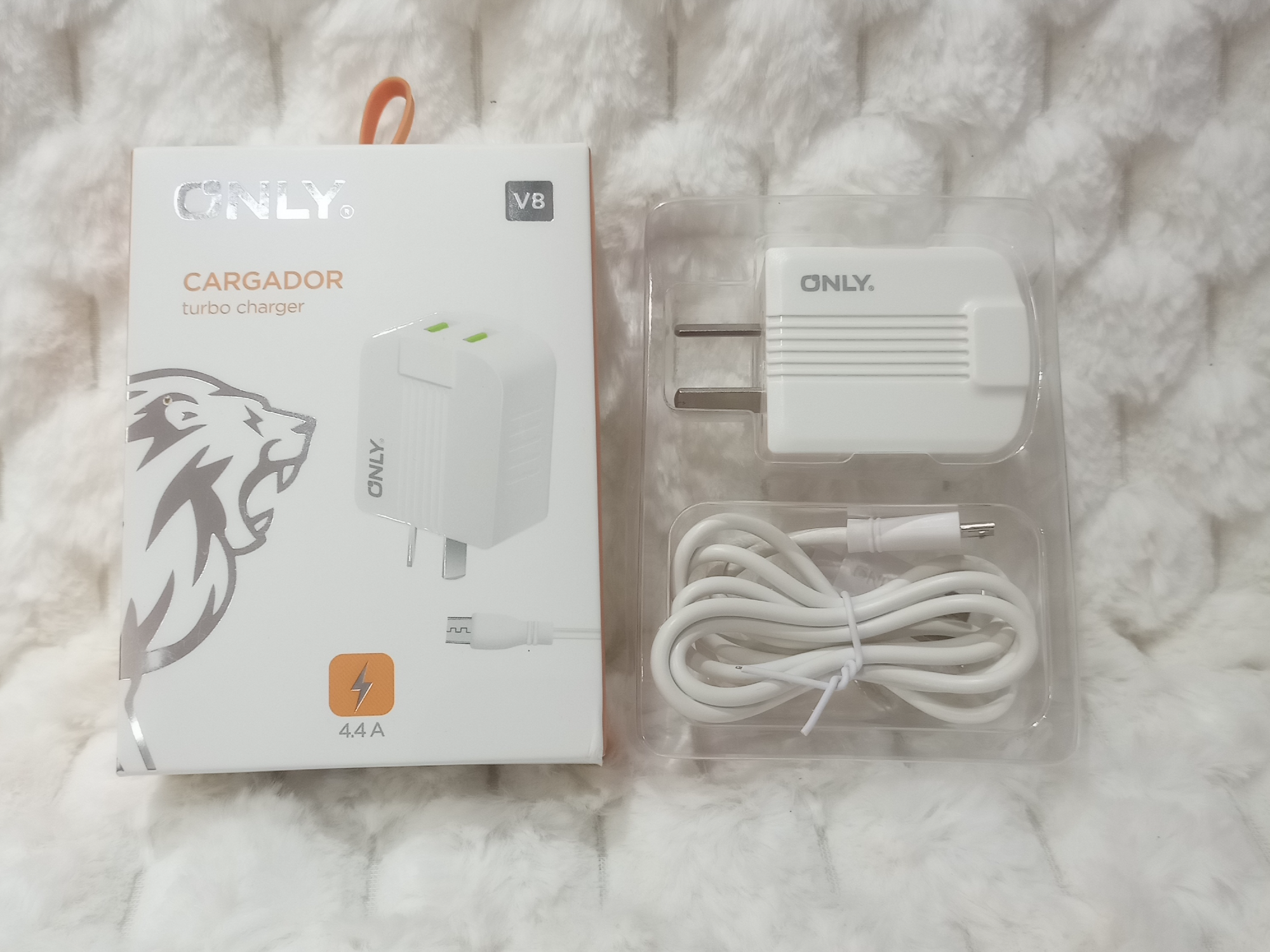 Cargador Only Turbo Micro Usb V8 Blanco. 1 Usb Con Cable