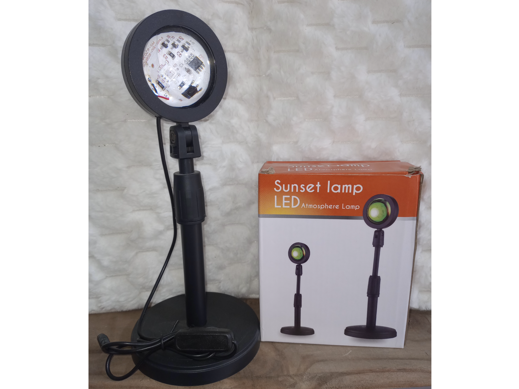 Sunset Lamp Velador Usb Atardecer 16 Colores Rgb