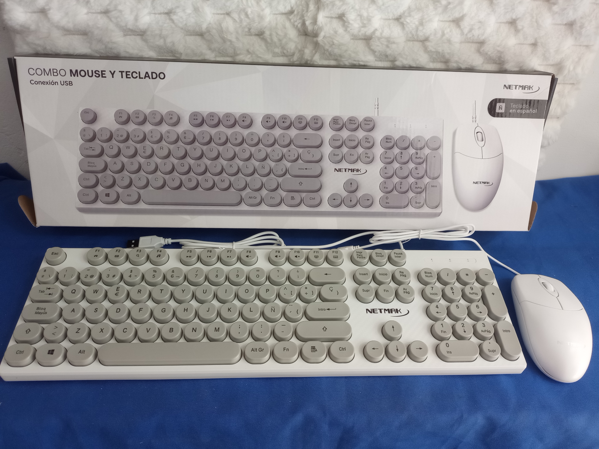 Combo Teclado y Mouse USB Netmak NM-KB258 Blanco Español Oficina