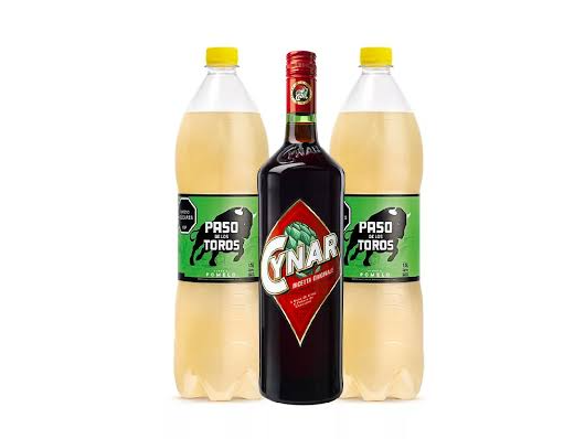Combo Cynar + 2 Pomelo Paso de los Toros 1,5 lt