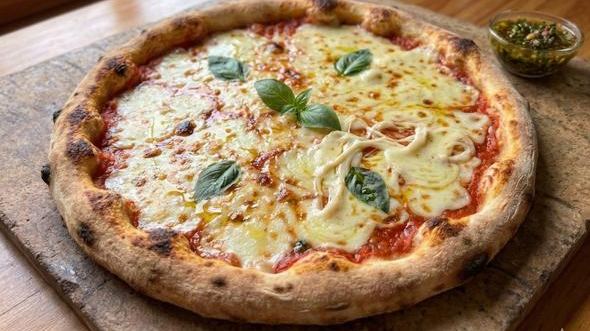 PIZZA