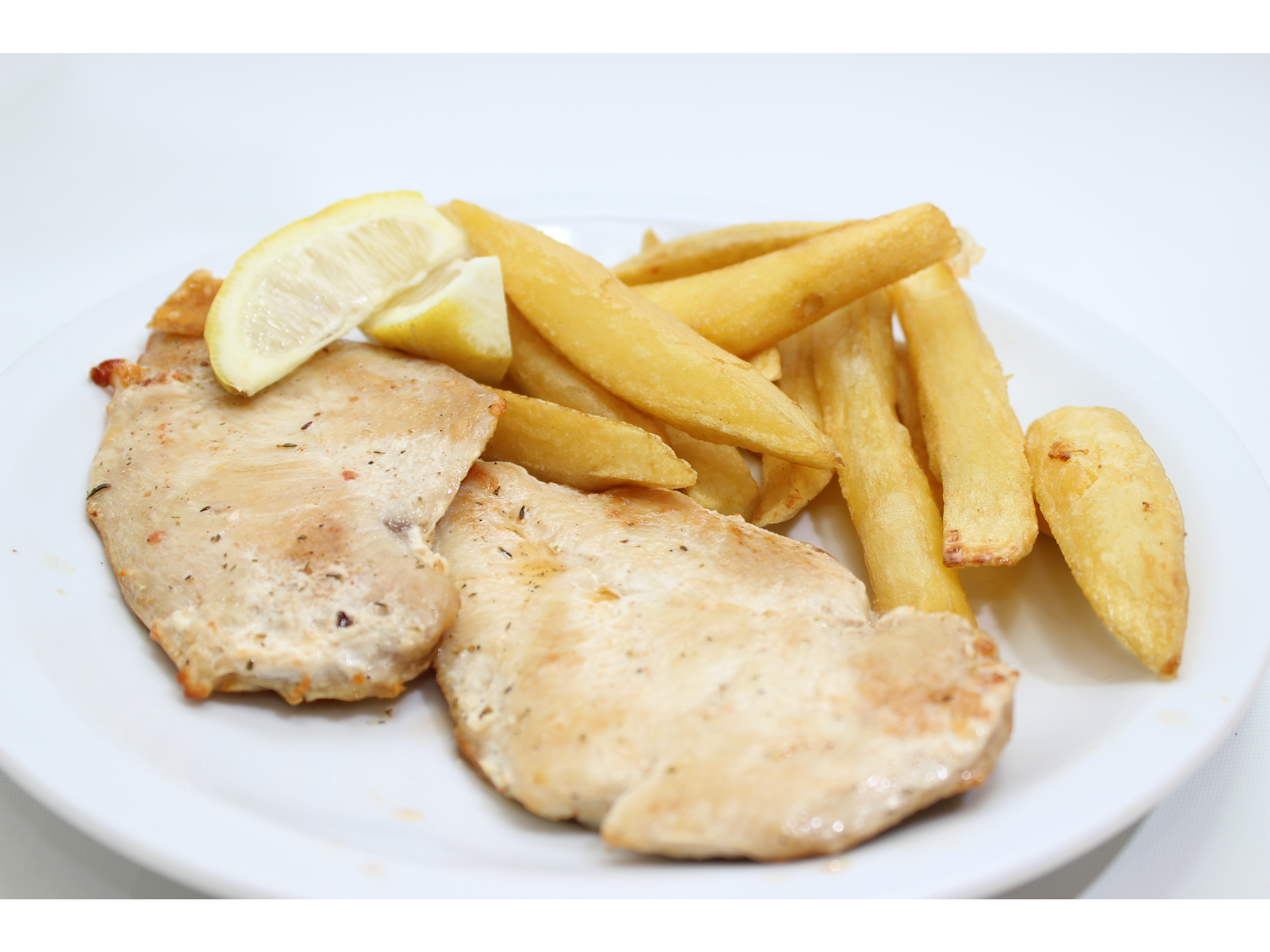 POLLO A LA PLANCHA CON GUARNICION