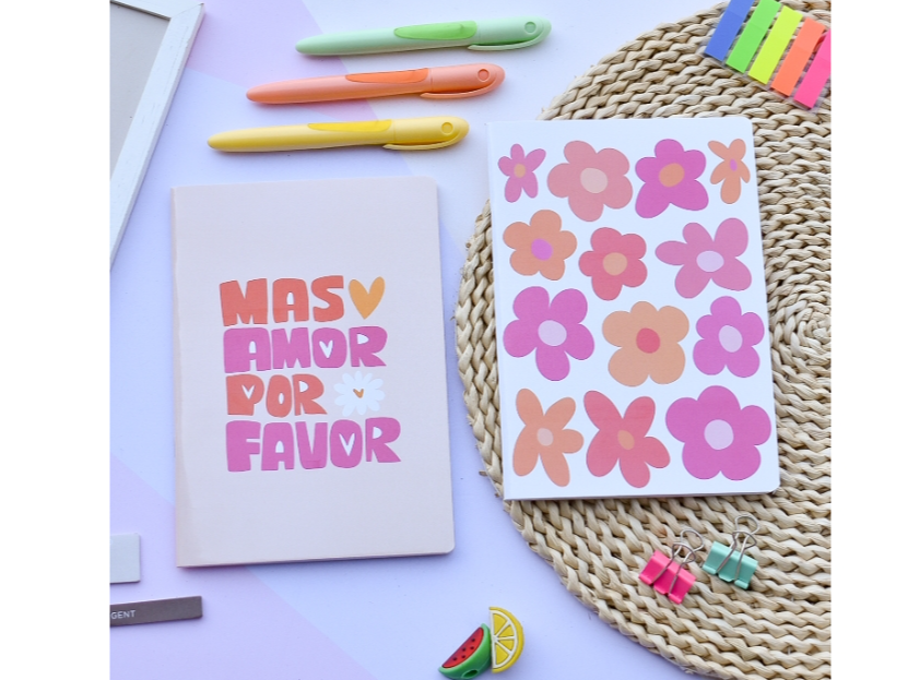 Cuaderno x 2 "Más amor por favor"