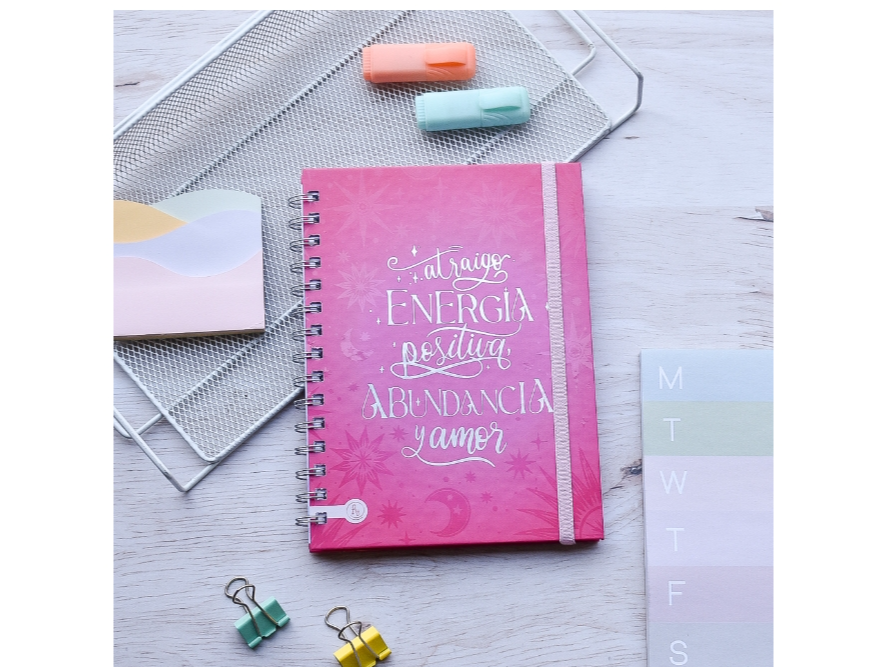Cuaderno  con elástico"Energía Positiva "